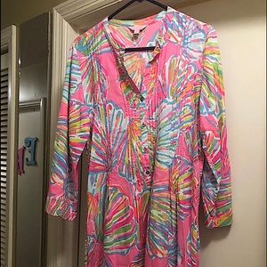 VGUC Lilly Pulitzer Sarasota Shellabrate Size L